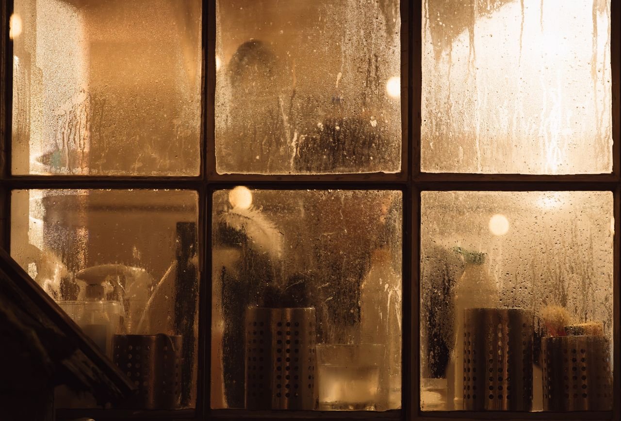 Hard Water Stain Removal for Home Windows